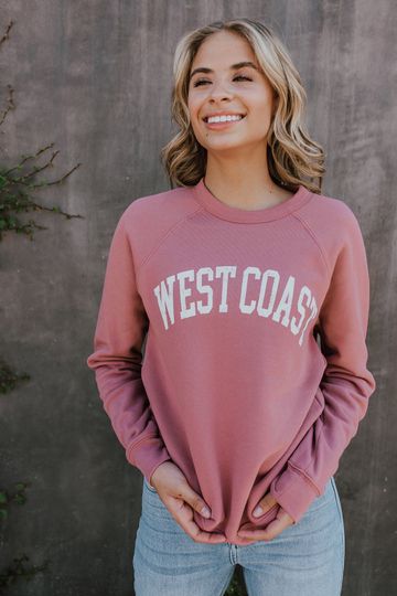 THE WEST COAST PULLOVER IN MAUVE