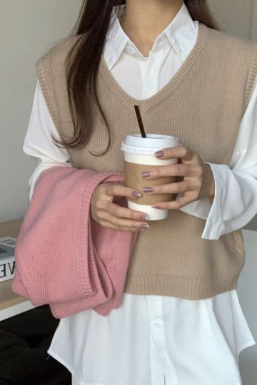 [Korean Style] Rayna Loose Fit Cropped Rib Knit Vest