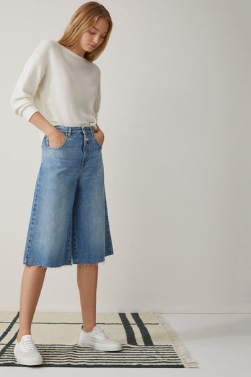 Closed Dree Culottes in Mid Blue