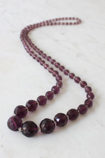 Vintage 1920s Purple Glass Bead Necklace