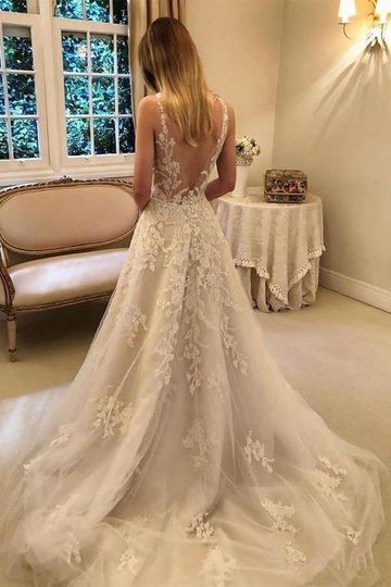 Vintage Rustic A-Line Tulle V Back Wedding Dresses V Neck Lace Appliques Bridal Gown OKZ32