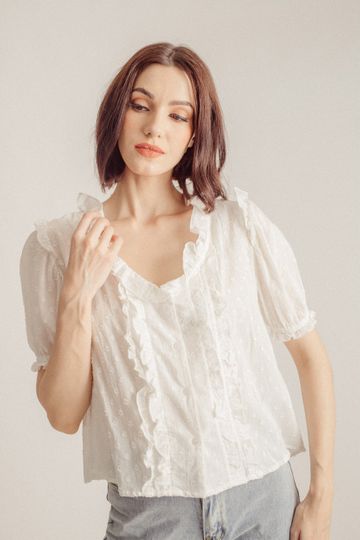 Gabee White Vneck Buttondown Short Sleeves Ruffles Top
