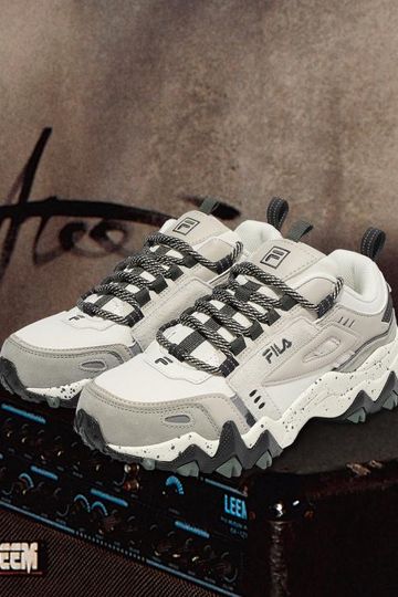 BTS x Fila Create Your Winter Oakment TR Shoes Grey/White/Green 1JM00801D_067