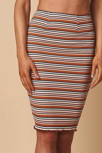 Donna Rib Ruffle Edge Pencil Skirt