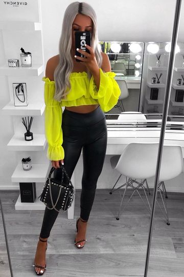 ‘Sara’ Yellow Off-Shoulder Gypsy- Top