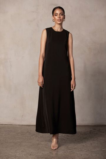 Eva Essential Sleeveless Maxi Dress - Black