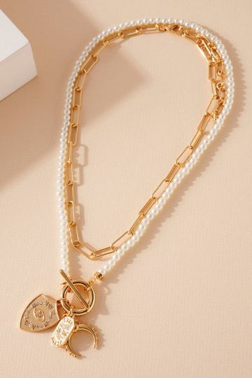 Stay In The Magic Pendant Necklace