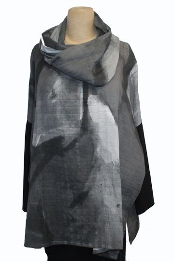 Andrea Geer Oversized Top, Grey/Black/White M/L & L/XL