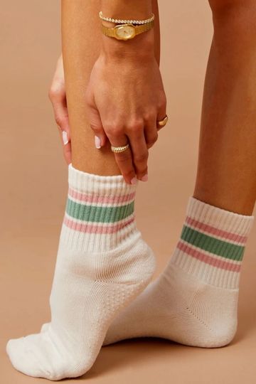 Retro Crew - Grip Socks - Sage / Pink (Barre / Pilates)