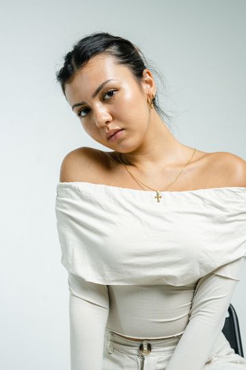 Savannah Off Shoulder Top in Bone