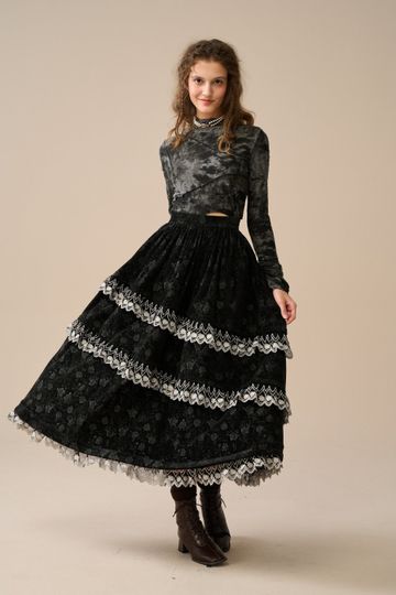 Monica 13| layered velvet skirt with lace