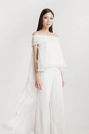Kaylee Off Shoulder Long Top