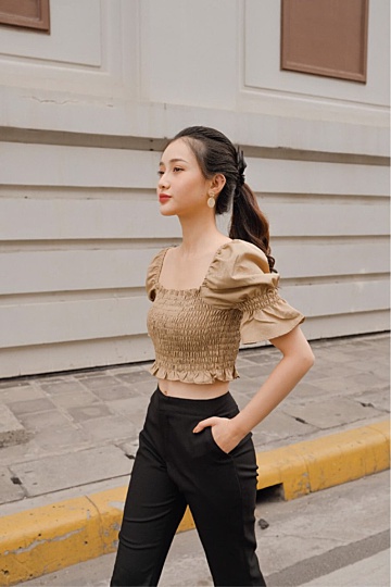 OFF SHOULDER BEIGE TOP
